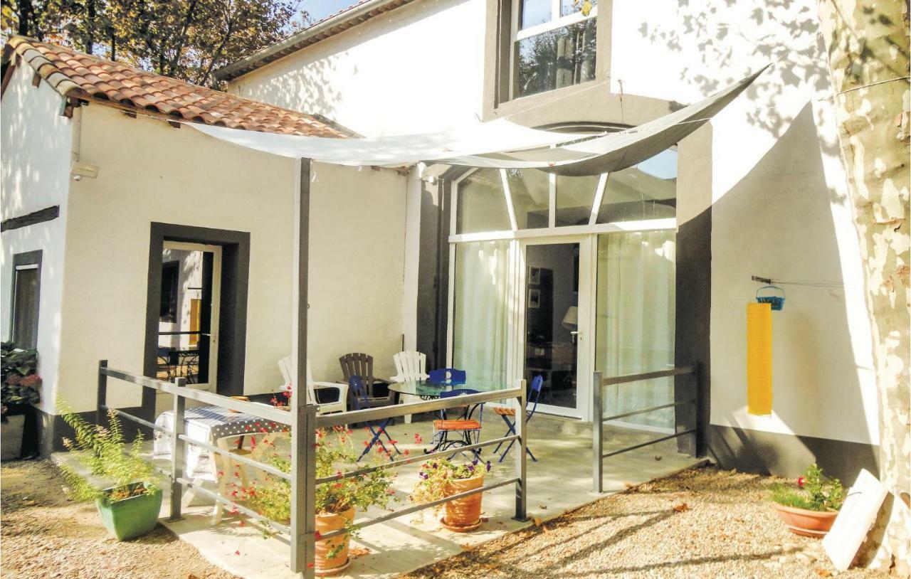 2 Bedroom Amazing Home In Narbonne Buitenkant foto