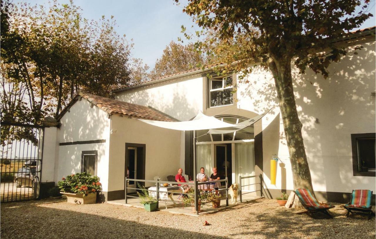 2 Bedroom Amazing Home In Narbonne Buitenkant foto